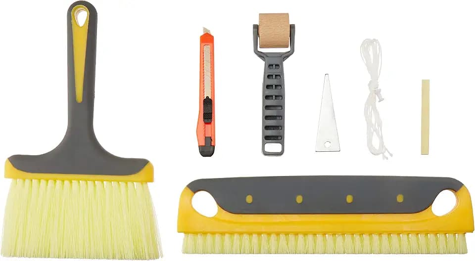 Amazon Basics Tapezier-Set, inklusive Bürsten mit weichen Griffen, 7-teilig