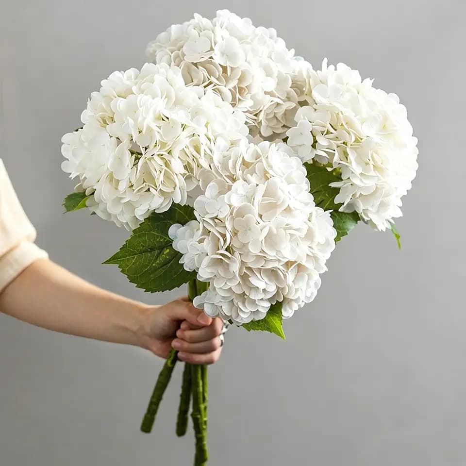 Real Touch White Hydrangea Artificial Flowers with Stems, Fake Silk Flowers for Outdoors, 3 Pcs Artificial Flowers for Home Decor Wedding Bouquets Centerpieces Vase