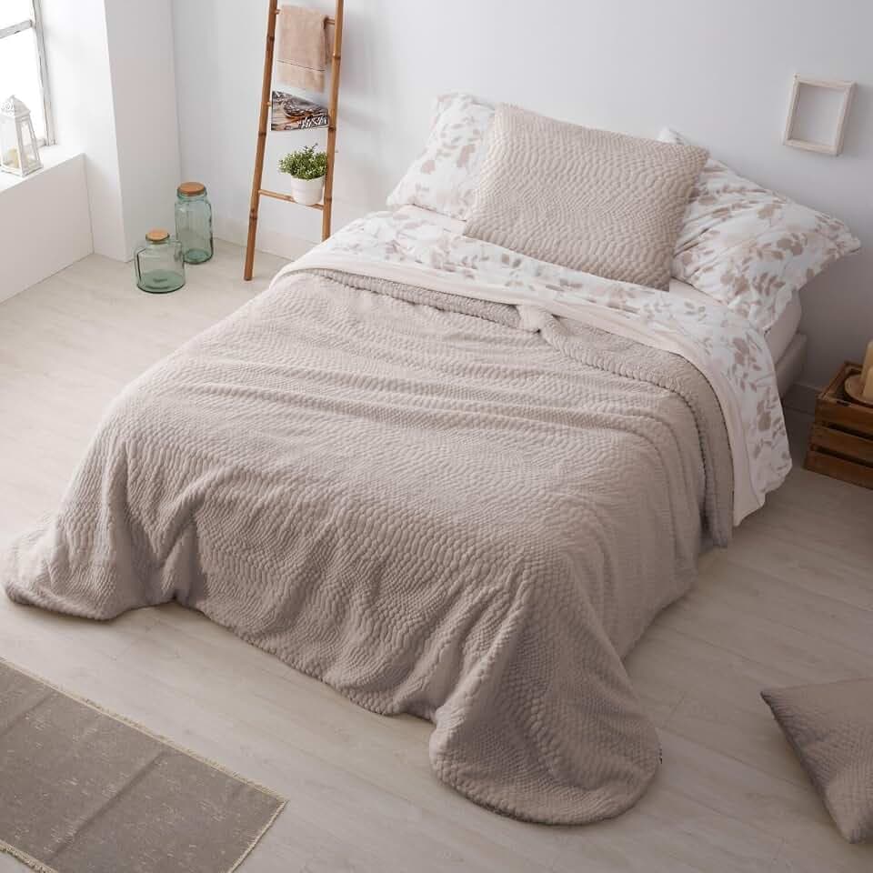 Burrito Blanco Winter-Tagesdecke mit Lammfell | Bett von 150 cm (+ verfügbare Größen) | Design 439 | Farbe Beige (250 x 260 cm)