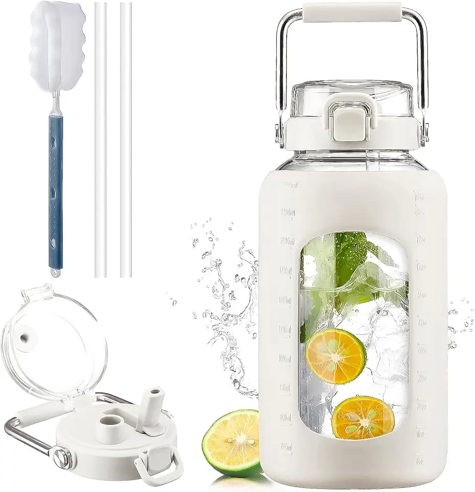 BLUEGO 2500ml Trinkflasche Glas mit Edelstahlgriff 2,5L große Wasserflasche mit Zeitmarkierungen und Silikonhülle Halbe Gallone Wasserkrug BPA-frei für Sports Täglicher Gebrauch, Weiß