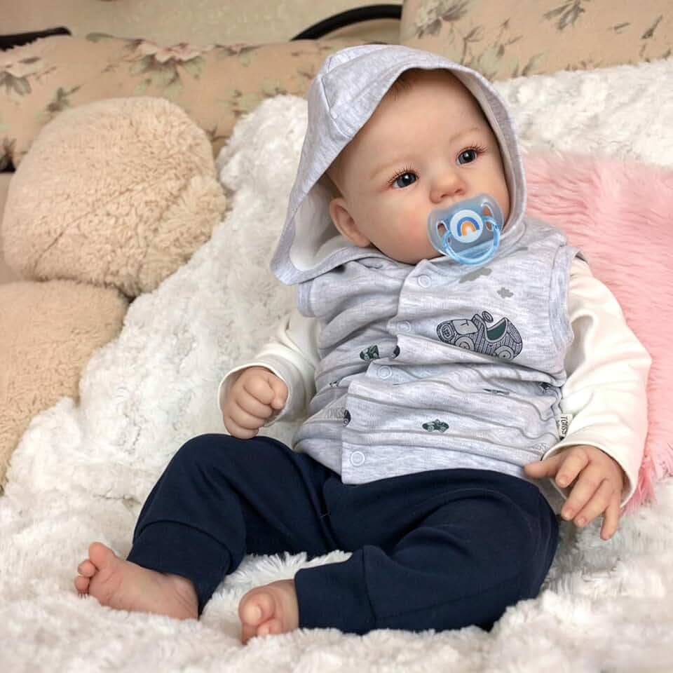 WOOROY Realistic Reborn Baby Doll, 18-Inch Lifelike Newborn Boy, Soft Body