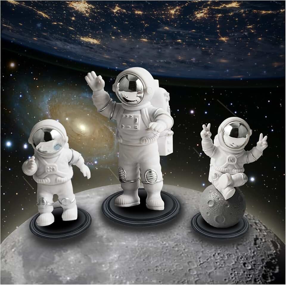 6Pcs Astronaut Figures Decor Set, Electroplating Mirror Astronaut Figurine Statue Decoration, Spaceman Ornament for Car Dashboard Home Office Desktop Gift with 3Pcs Pedestal(Silver+Box)