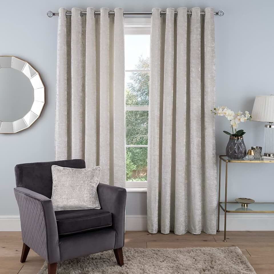 Sleepdown Luxuriöse Verdunkelungsvorhänge aus Pannesamt, mit Ösen, super wärmeisoliert, für Schlafzimmer und Wohnzimmer, 117,8 x 137,7 cm, Elfenbeinfarben