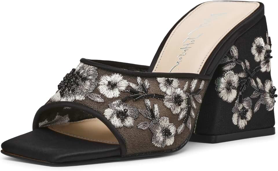 Betsey Johnson Women's Roo-e