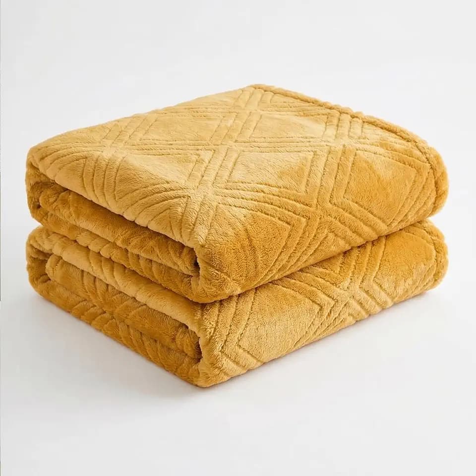 Superior Alaska Collection Quilted Diamond Throw Blanket - Soft Plush Velvety Fleece Blanket for Couch, Bed and Living Room Decor - Cozy, Warm & Lightweight All-Season Cover, Throw Size, Gold