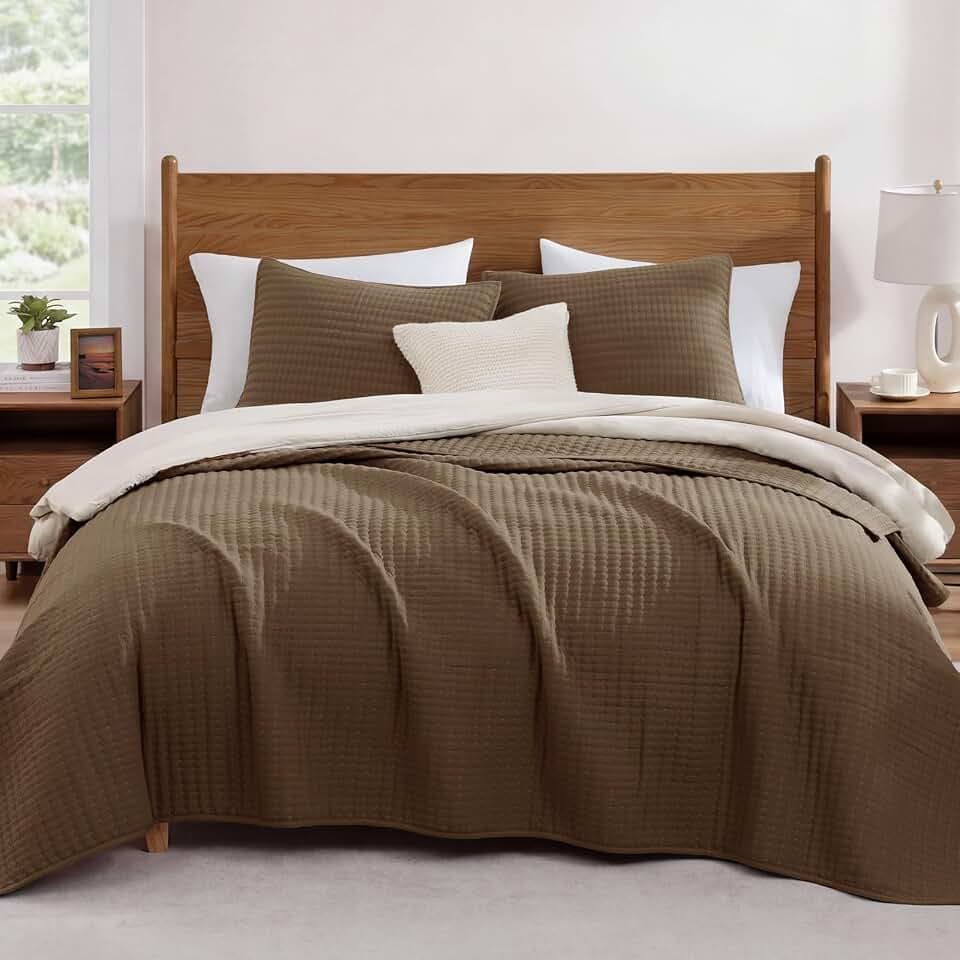 King Size Quilt-Lightweight Coffee Bedspreads King Quilt Bedding Set