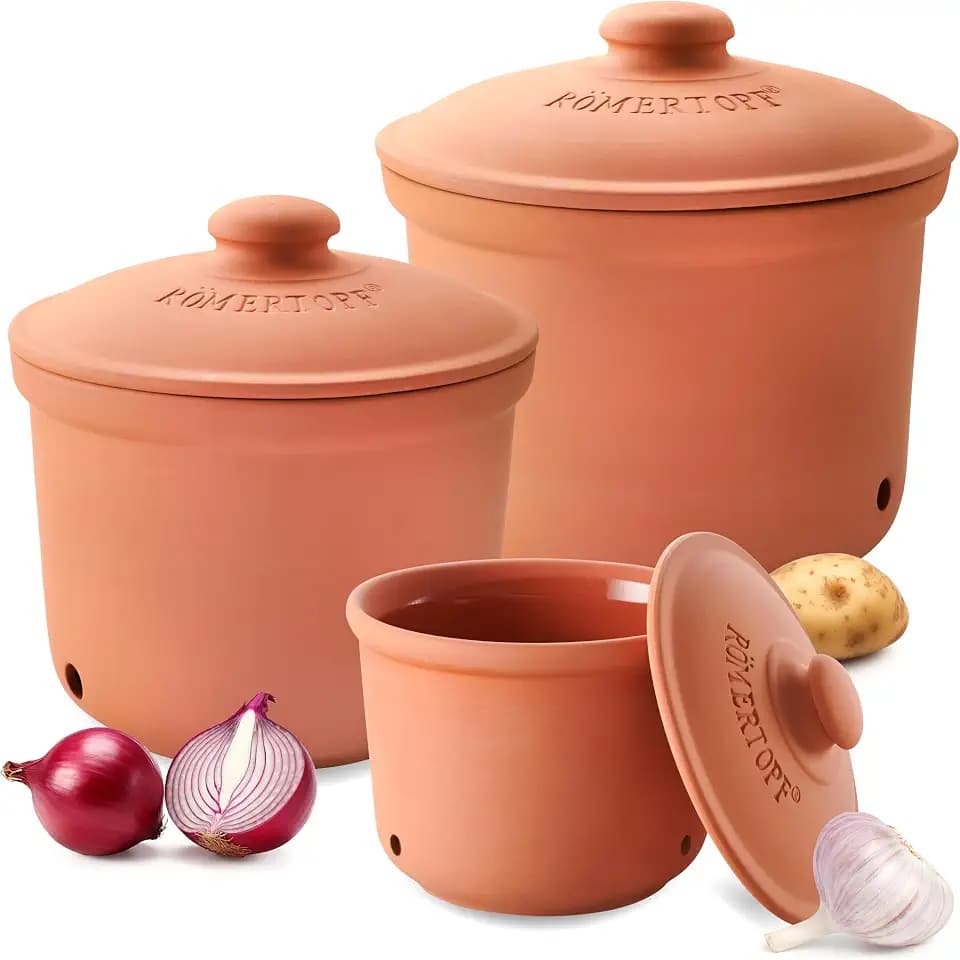 Romertopf Kartoffeltopf Zwiebeltopf Knoblauchtopf 3er Set, Terrakotta | Belüftete Keramiktöpfe in MINI, MAXI und MAXI PLUS zum dunklen Lagern von Kartoffeln, Zwiebeln und Knoblauch, Handwäsche