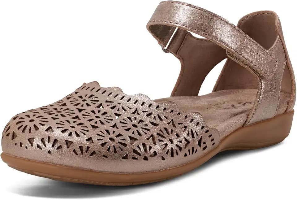 Earth Women's Bronnie Flat Sandals