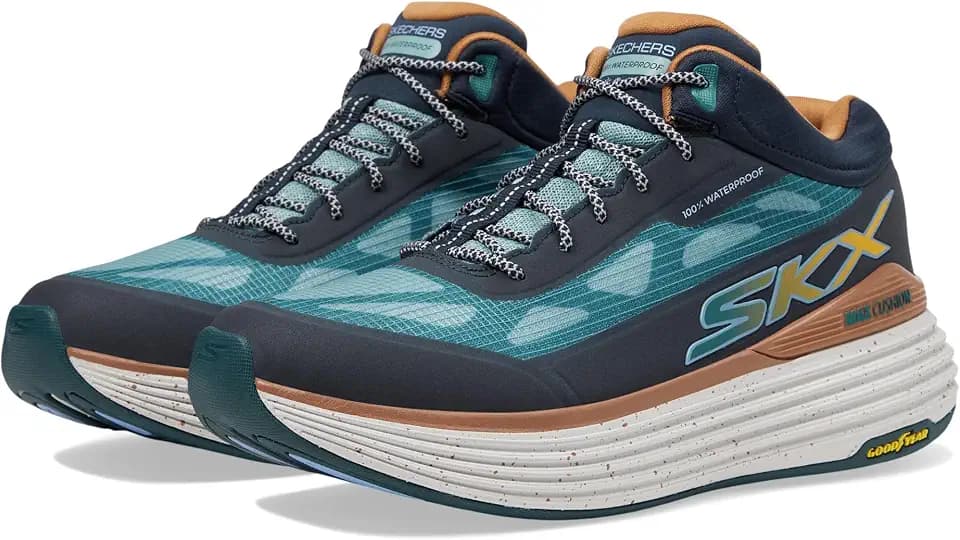 Skechers Damen Max Cushioning Suspension Terrace WaterproofWanderschuh