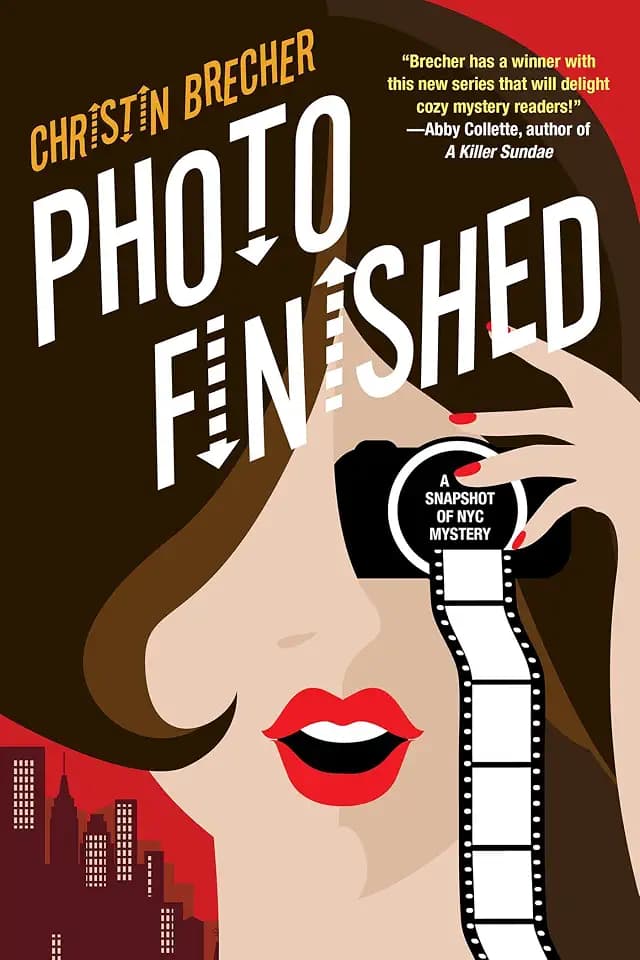 Photo Finished: A Picture Perfect Cozy Mystery (A Snapshot of NYC Mystery, Band 1)