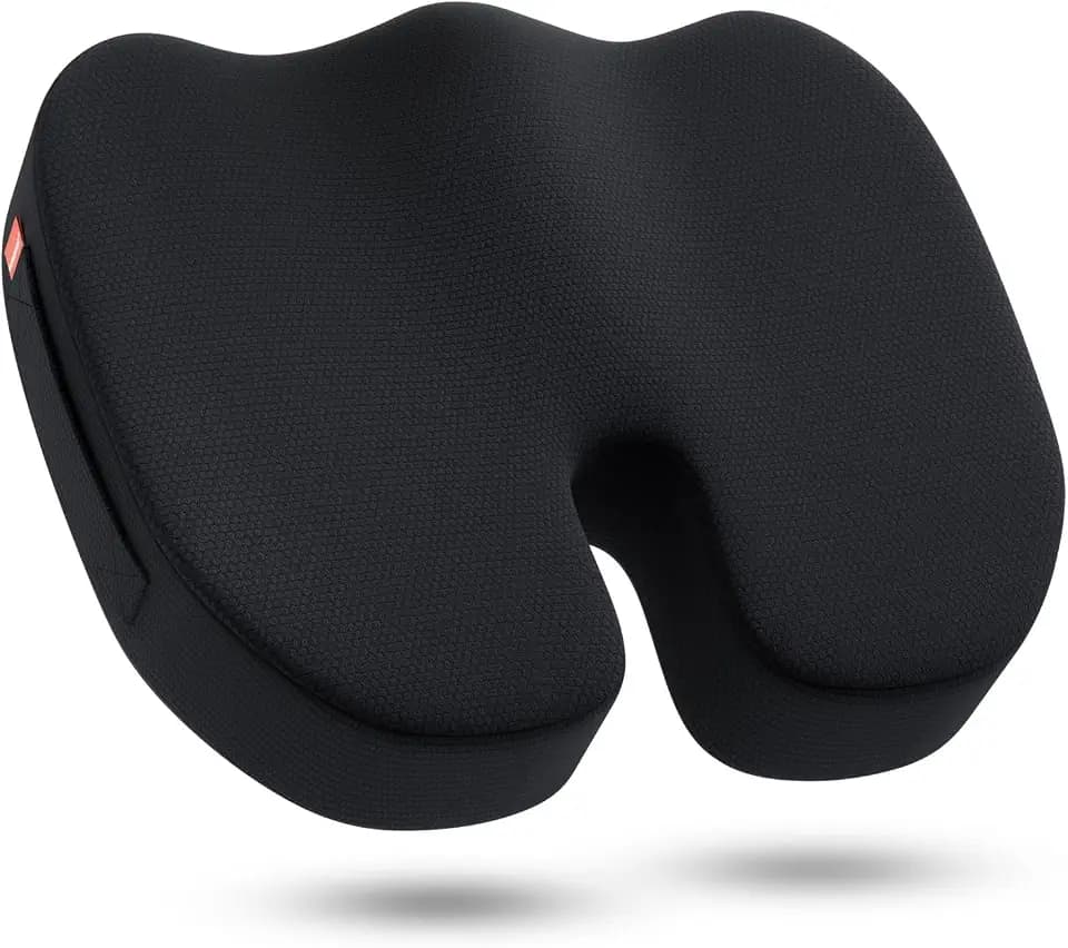 Memory-Schaum Sitzkissen, Ergonomisches Hohlraum-Design, 100% Visco-Schaum Sitzauflage Extra Dick & Breit (46x40x8.5cm), Atmungsaktiver Gequilteter Bezug, Für Bürostuhl & Auto, Schwarz
