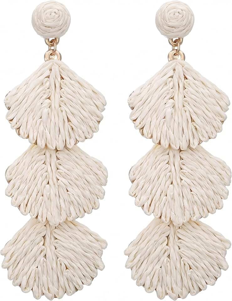 Raffia Dangle Earrings for Women Boho Raffia Earrings With Shell Design Statemnet Trendy Jewelry for Summer Beach Vacation Accessories