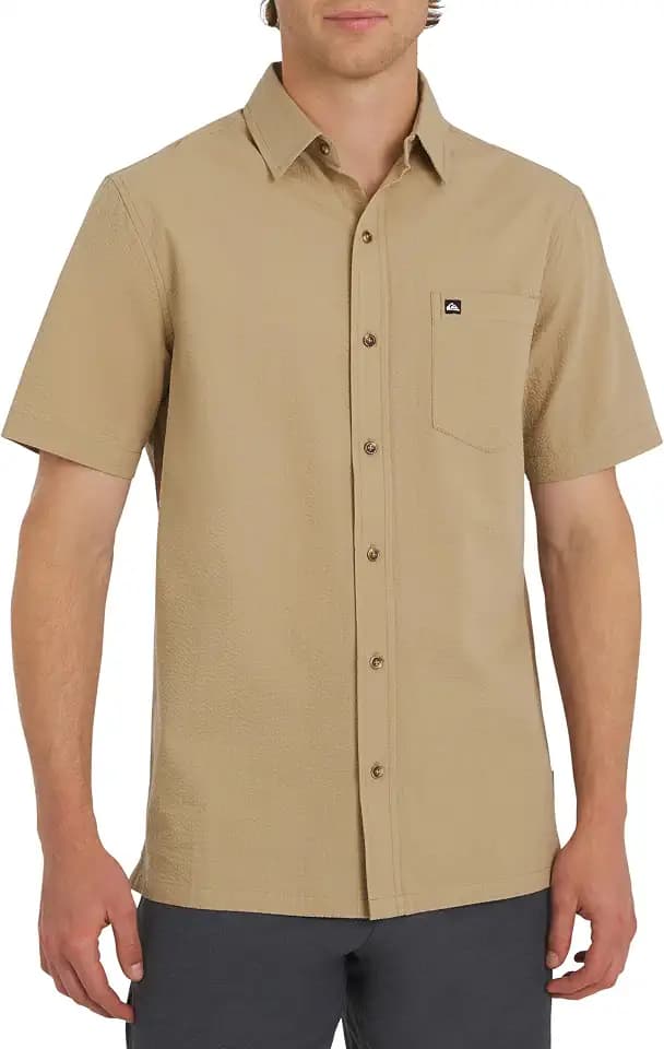 Quiksilver Men's Regular Fit Premium Cotton Short Sleeve Button Down Seersucker Shirt