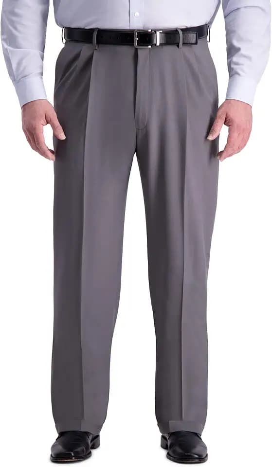Haggar Men's Classic Fit Pleated Premium Comfort Dress Pant