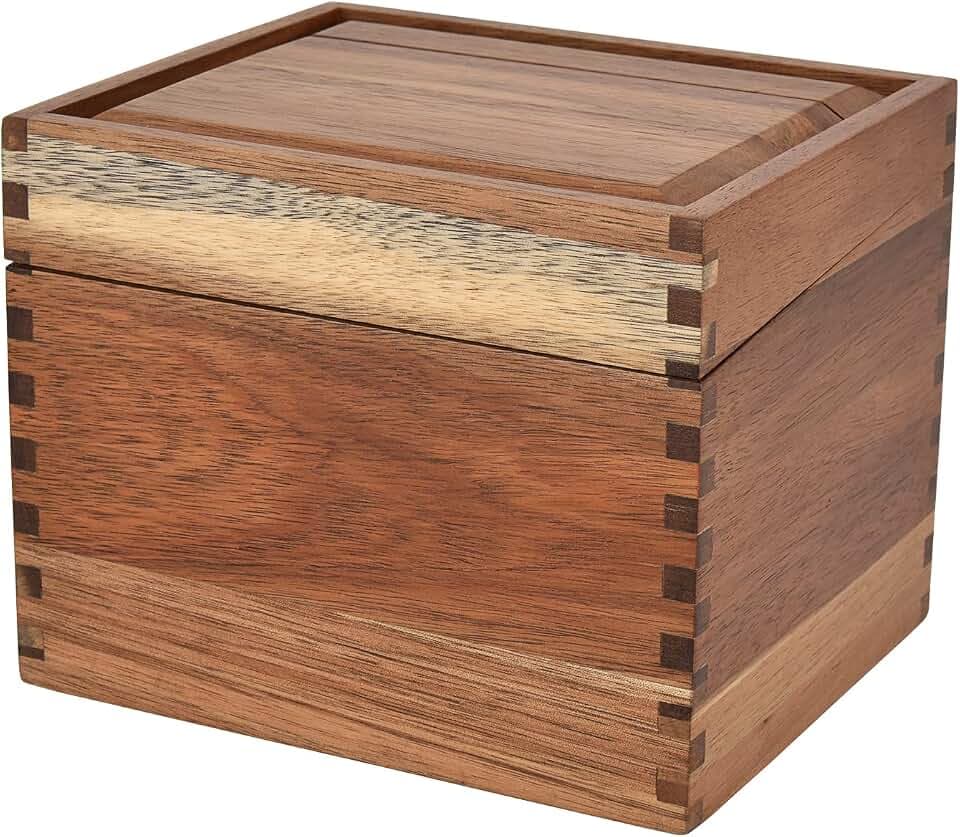 Three Oaks Vintage-Akazienholz-Rezeptbox mit Trennblättern und 100 Rezeptkarten, 17.78 cm x 17.78 cm x 14.00 cm