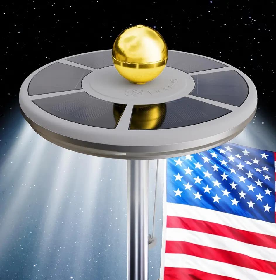 Deneve Deluxe Solar Powered Flag Pole Light, Silver