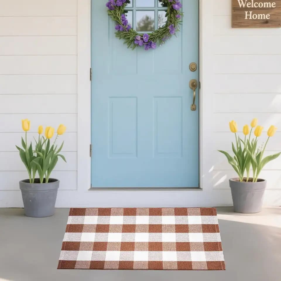 Buffalo Plaid Area Rug 27.5x43 in, Brown White Indoor Outdoor Rug
