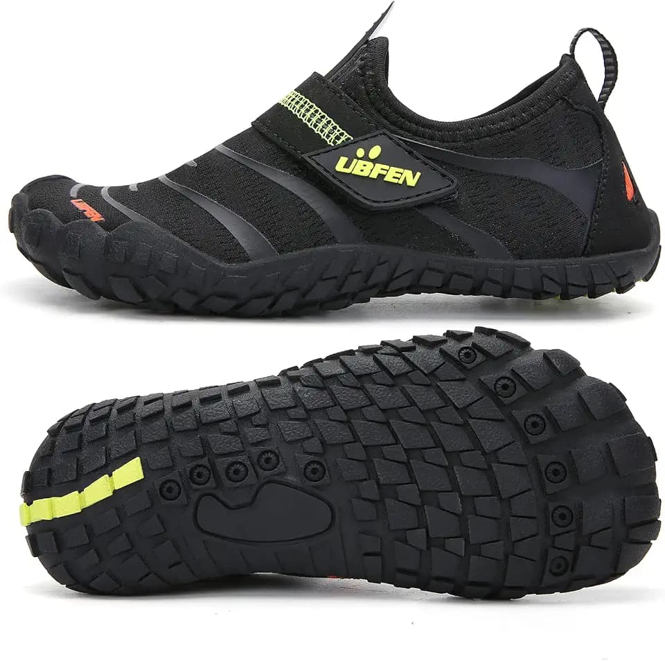 UBFEN Kids Water Shoes for Boys Girls Quick-Dry Swim Aqua Socks