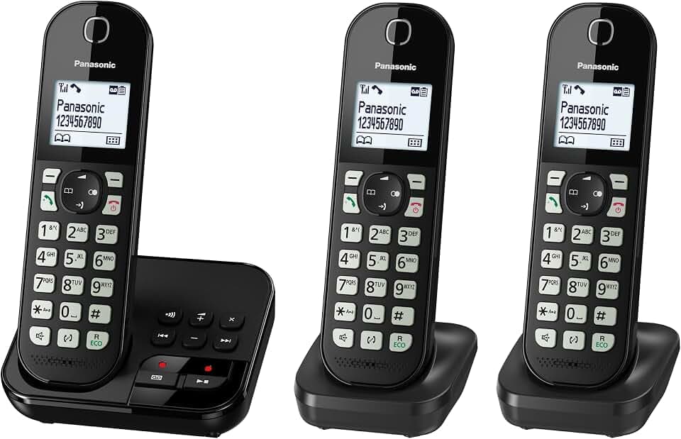 Panasonic KX-TGC463GB Digitales Schnurloses Telefon mit Anrufbeantworter, Basisstation & 3 Mobilteile, LCD-Display, große Tasten, Schwarz