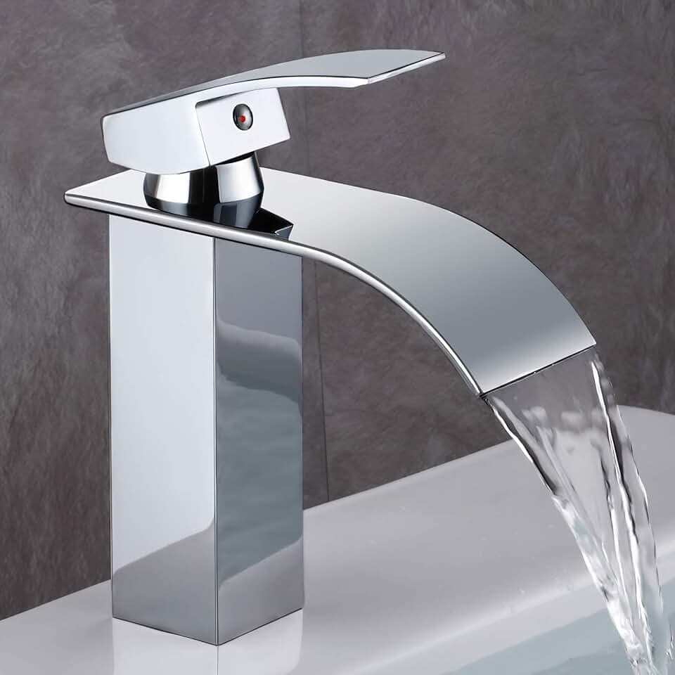 Wasserhahn für Badezimmer, modernes Wasserfall-Design, Waschbecken, Design des Körpers aus langlebigem Metall mit hochwertiger Verchromung aus Metall, warmes und kaltes Wasser, verstellbar