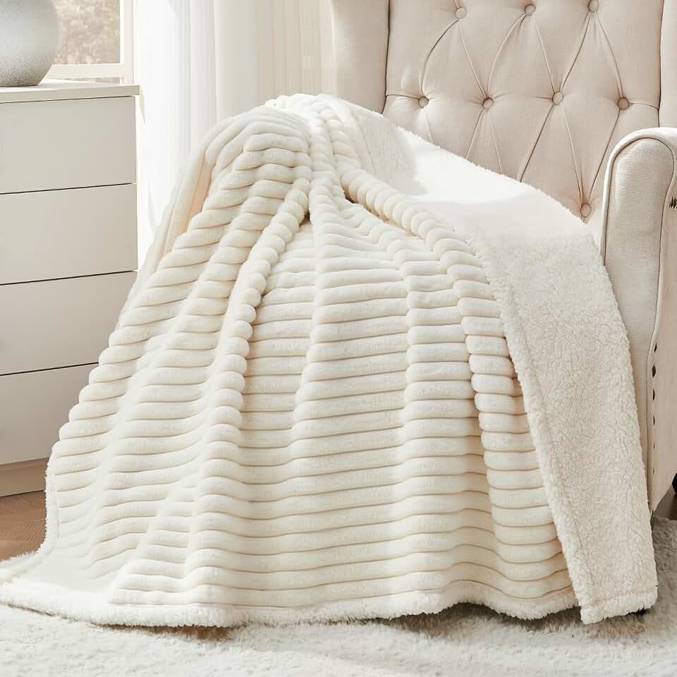 Qeils Waterproof Calming Dog Blanket for Large Dogs, Noiseless Soft Plush Pet Blanket for Bed, 500GSM Thick Faux Fur Pet Throw, Cozy Couch Furniture Protection Washable, Cream, 60x80IN