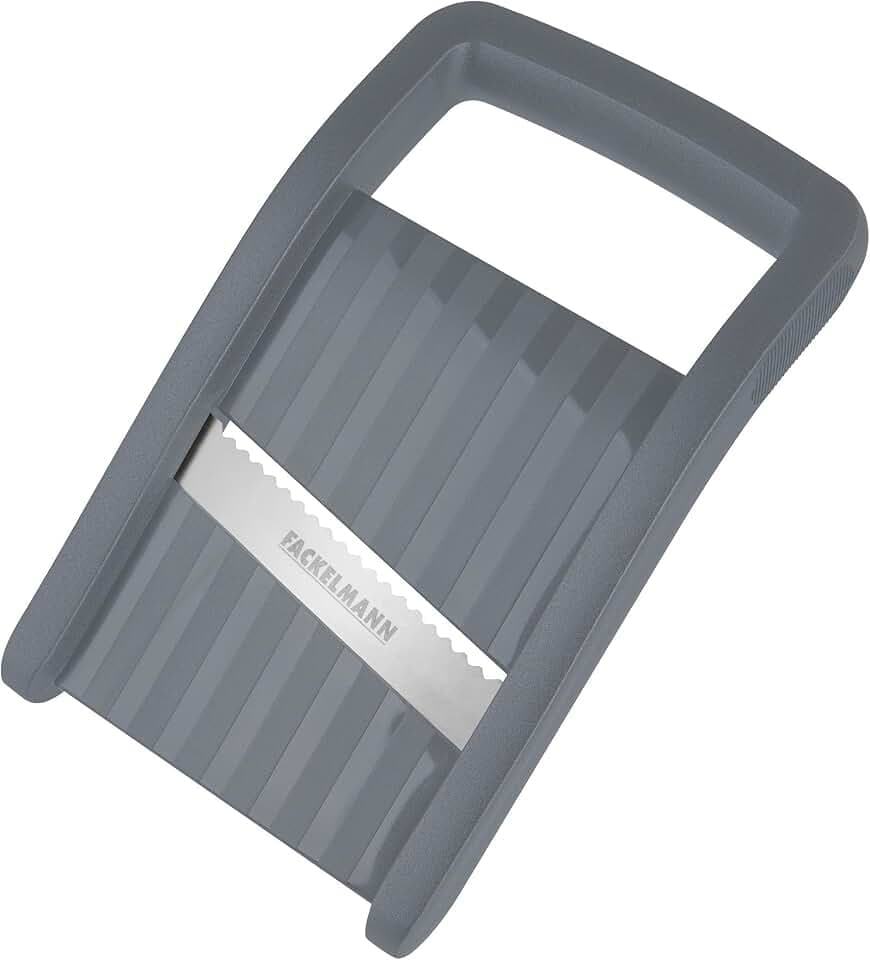 Fackelmann Gemüsehobel mit Restehalter – Gemüseschneider mit scharfer Klinge aus Edelstahl (Wellenschliff) – Platzsparender Hobel mit ergonomischem Griff