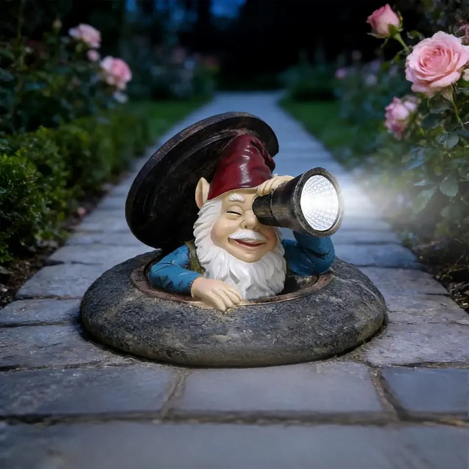 Solar Garden Gnome Statue, Funny Gnome Peeking from Manhole Cover with Telescope Lights, Waterproof Resin Outdoor Decor for Yard Lawn Patio, Gift for Women & Garden Lovers