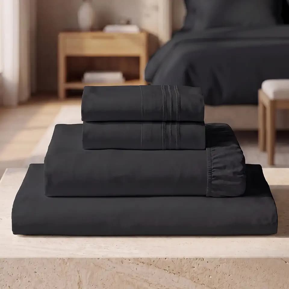 Mellanni Iconic 4-Piece, Ultra Soft Sheet Set (Queen, Black)