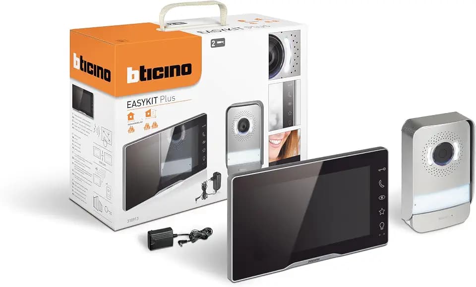 Bticino 318913 Easykit Plus Video-Türsprechanlage für 1-Familienhaus, Plug-In mit 2 Drähten, 1 externer Taster mit Klingel und Kamera, 1 interner Monitor 7 Zoll in Farbe mit Freisprecheinrichtung,