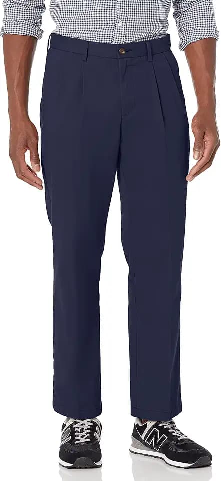 Amazon Essentials Herren Knitterfreie Chinohose mit klassischer Passform und Bügelfalte (erhältlich in Big & Tall)