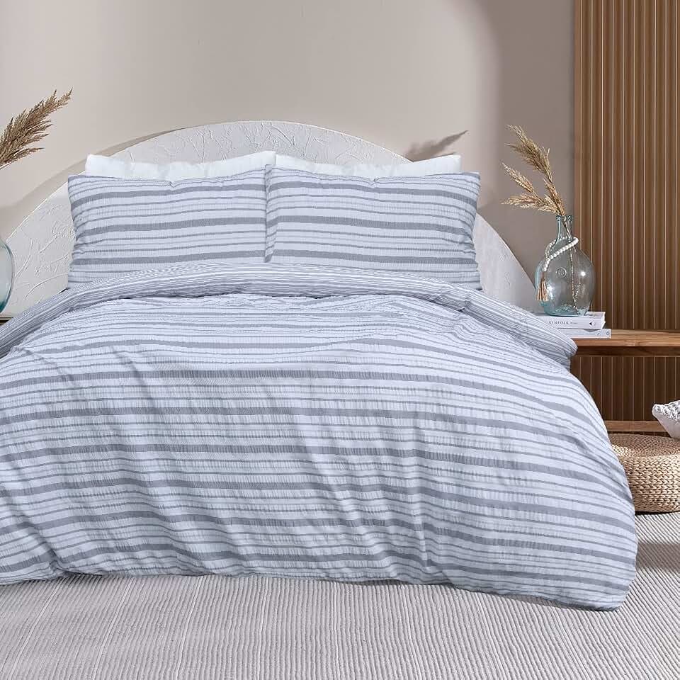 Sleepdown Gestreiftes Seersucker-Bettwäsche-Set, wendbar, weich, pflegeleicht, Einzelbett (135 x 200 cm)