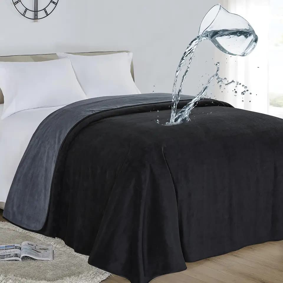 wasserdichte Decke 230x230cm - Liebesdecke Wasserdicht mit 3-lagigem nassschutz, 100% auslaufsicher Tagesdecke für Baby, Erwachsene & Haustiere, geeignet für Bett & Sofa, Leicht zu Reinigen