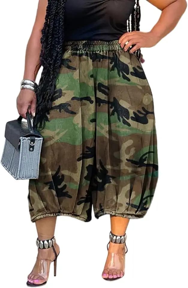 Voghtic Women's Camo Army Fatigue Barrel Cargo Wide Leg Pants Cropped Jeans