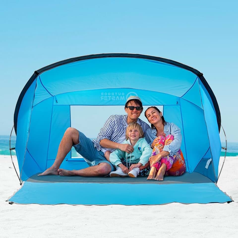 OutdoorMaster Strandzelt für 3-4 Personen – einfacher Aufbau und tragbarer Strandschatten-Sonnenschutz mit UPF 50+ UV-Schutz, abnehmbares Dachlicht, Familiengröße