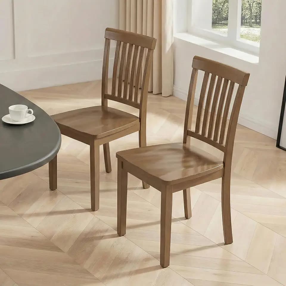 MALOL Esszimmerstühle 2er Set, Holzstühle aus massivem Gummibaumholz, Küchenstühle aus Holz für Esszimmer, Küche und Wohnzimmer, mit hoher Spindellehne im Landhausstil, belastbar bis 125 kg, Hellbraun