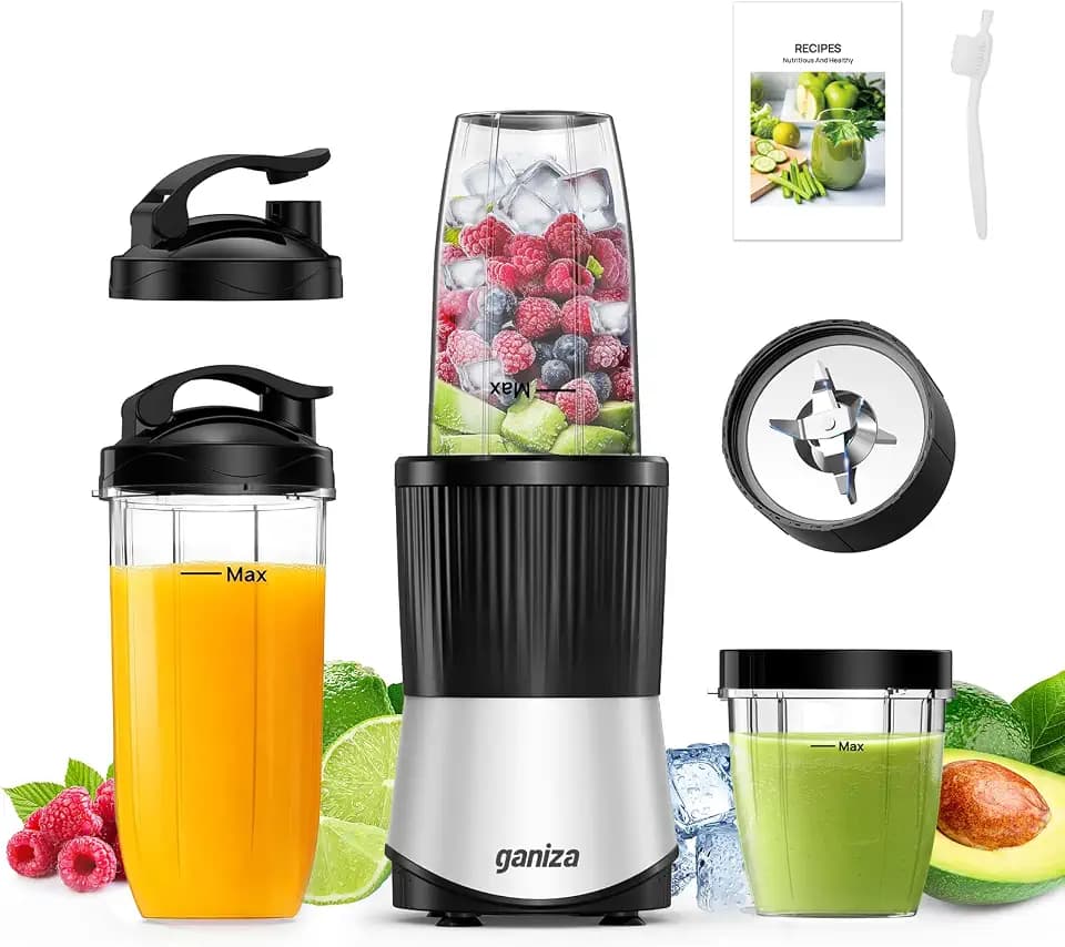 Ganiza Smoothie Maker, 900W Mini Standmixer, Mixer mit 25.000 U/min, 3 Tritan-To-Go-Bechern(300ml&500ml&700ml), 4 asymmetrischen Klingen, für Jede Art von Shake und Smoothie, Silber/Schwarz