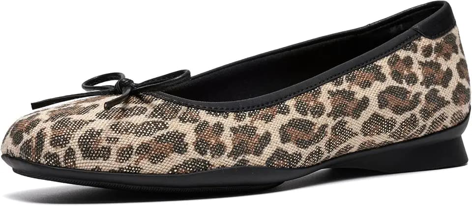 Clarks Women's Jazmynn Bow Ballet Flats