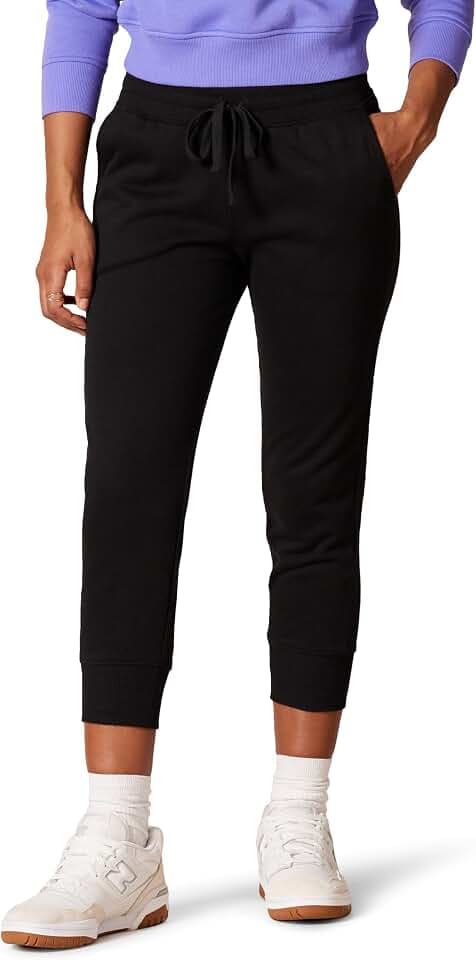 Amazon Essentials Damen Fleece-Capri-Jogginghose (in Übergröße erhältlich)