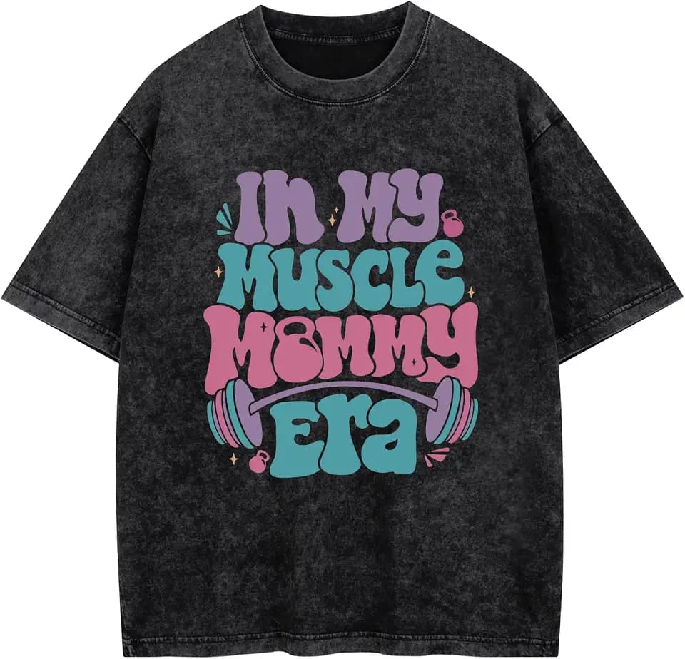 Funny Gym Shirts for Women-in My Muscle Mommy Era Vintage Gym Shirt Workout Fitness Running Hiking Outdoor Activities