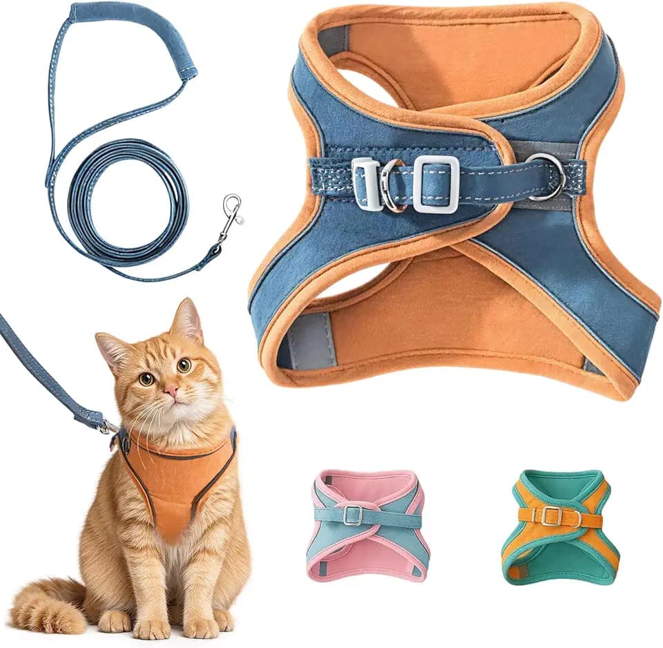 Cat Harness and Leash, Cat Harness Escape Proof, Soft Adjustable Cat Leash Breathable Comfortable Vest Easy to Wear, Easy Walk Leash for Small Medium Cats Kittens for Indoor Outdoor (Blue, M)