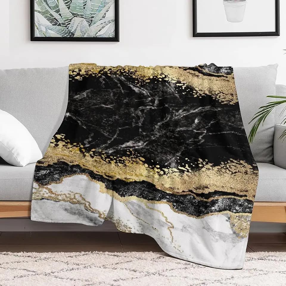 Highdi Kuscheldecke Flauschig Decke 130X150cm, Flanell Wohndecke Fleecedecke Weich Warme als Tagesdecke Sofadecke Couchdecke Bett überwurfdecke Wohnzimmer Blanket -Schwarzes Gold