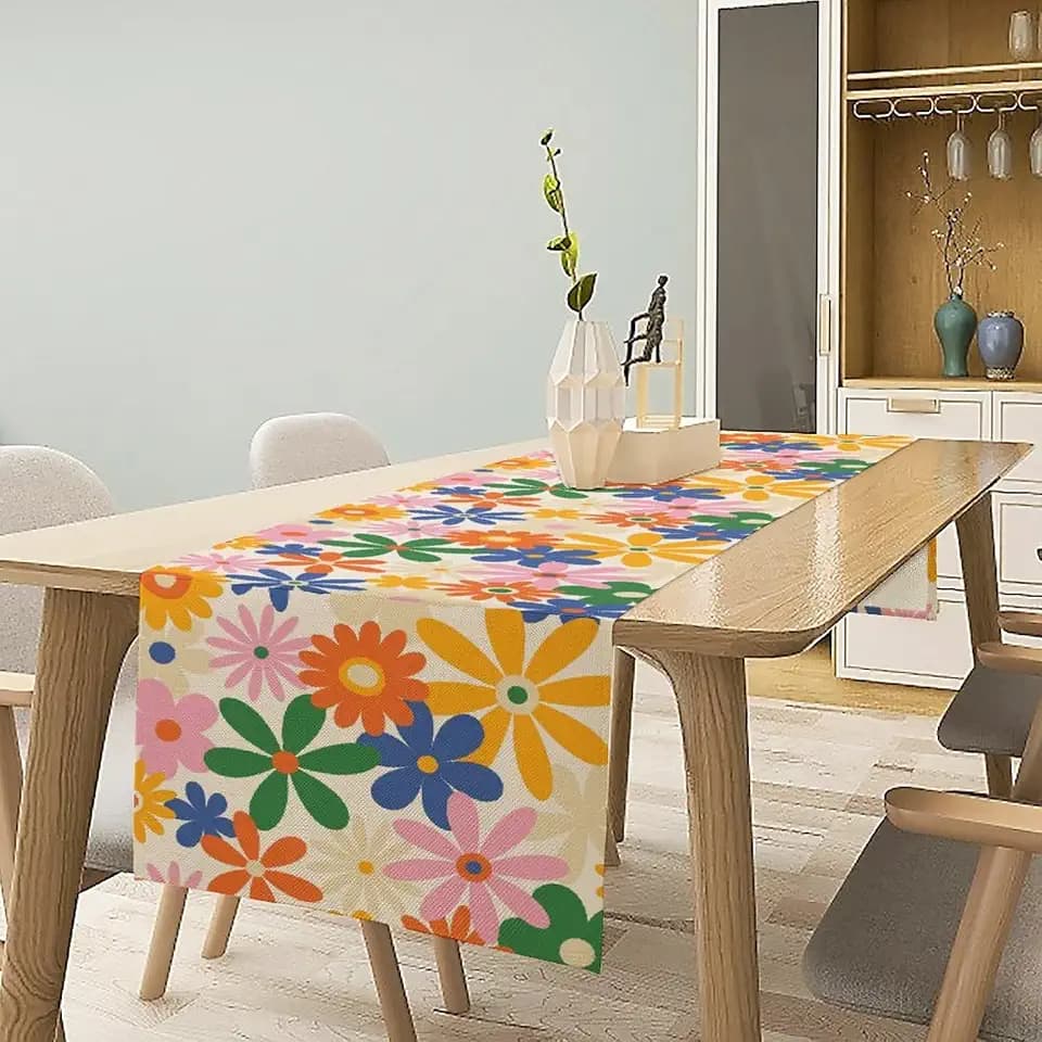Retro Flower Table Runner, 70s 60s Vintage Groovy Daisy Flowers Boho Hippie Bright Colorful Floral Print Table Runner for Party Picnic Dining Room Kitchen 13x60 Inch