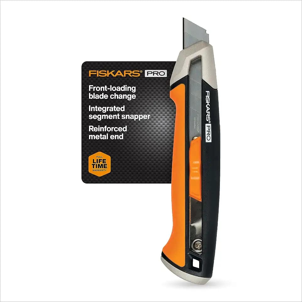 Fiskars Pro Snap-Off Utility Knife, Accomodates 18mm Snap-Off Blades