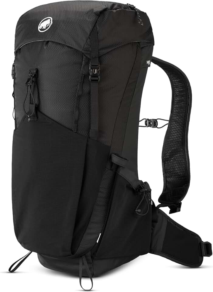 Mammut Ducan 26 – Unisex Outdoor Backpack for Hiking, Running, and Everyday Adventures, Black, 26L