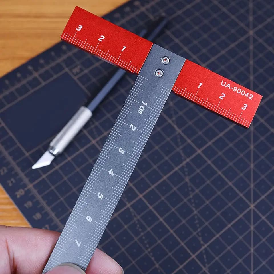 T-förmiges Lineal, Aluminiumlegierung, leicht, quadratisch, T-Lineal, genaue Skala für Holzbearbeitung