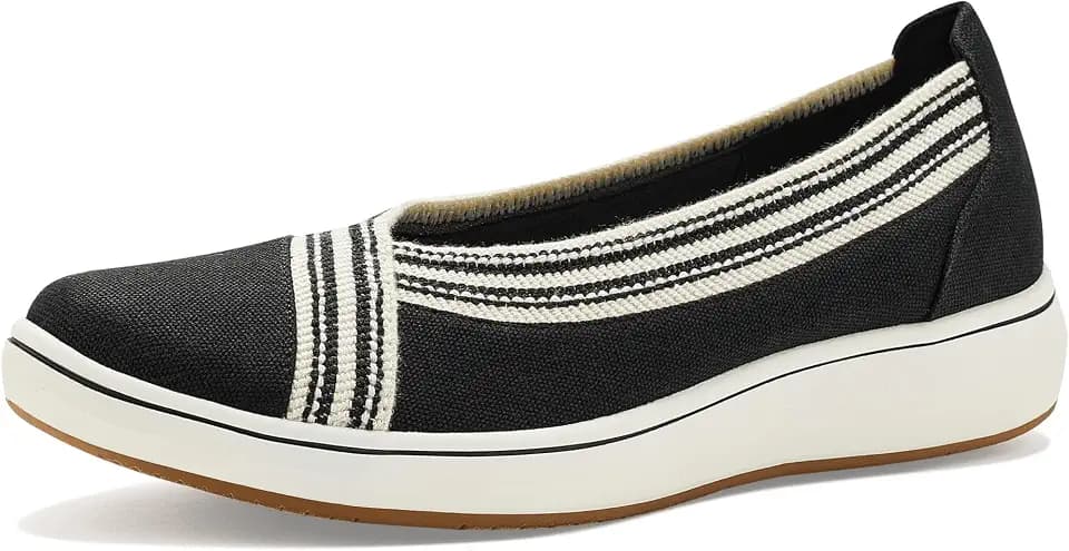Clarks Women's Breezesky Air Sneaker Flats