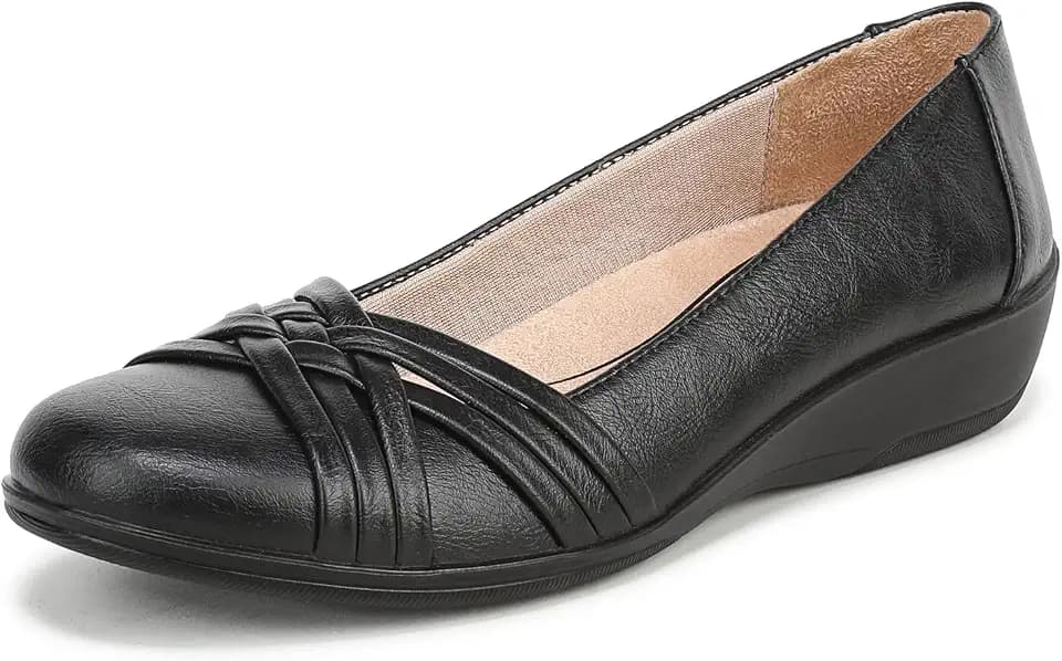LifeStride Women's Incredible Flat