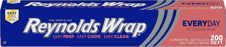 Reynolds Wrap Everyday Strength Aluminum Foil Roll, 12 Inch Wide, 200sq ft