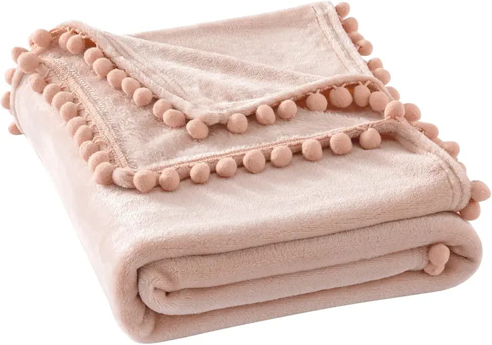 MIULEE Kuscheldecke Fleecedecke Flanell Decke mit Pompoms Einfarbig Wohndecken Couchdecke Flauschig Überwurf Mikrofaser Tagesdecke Sofadecke Blanket, 150x200cm, Lachsrosa