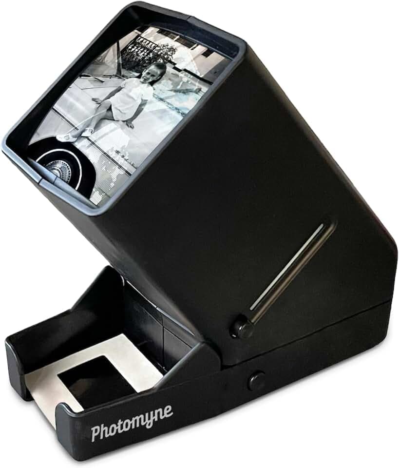 Photomyne 35mm Slide Viewer – 3X Magnification LED Light